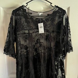 Woman’s black sheer top NWT